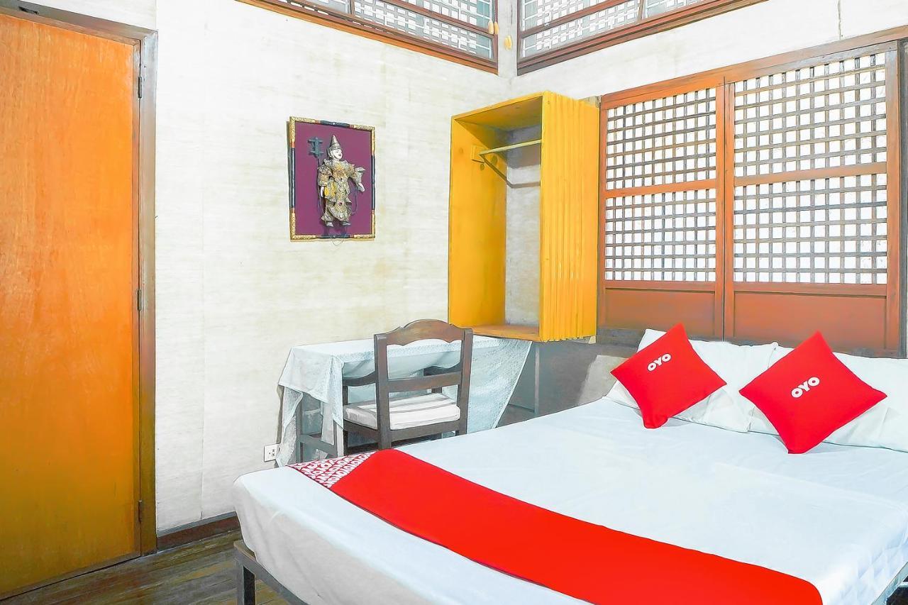 Oyo 775 Star Cove Bed And Breakfast Calaca Екстериор снимка