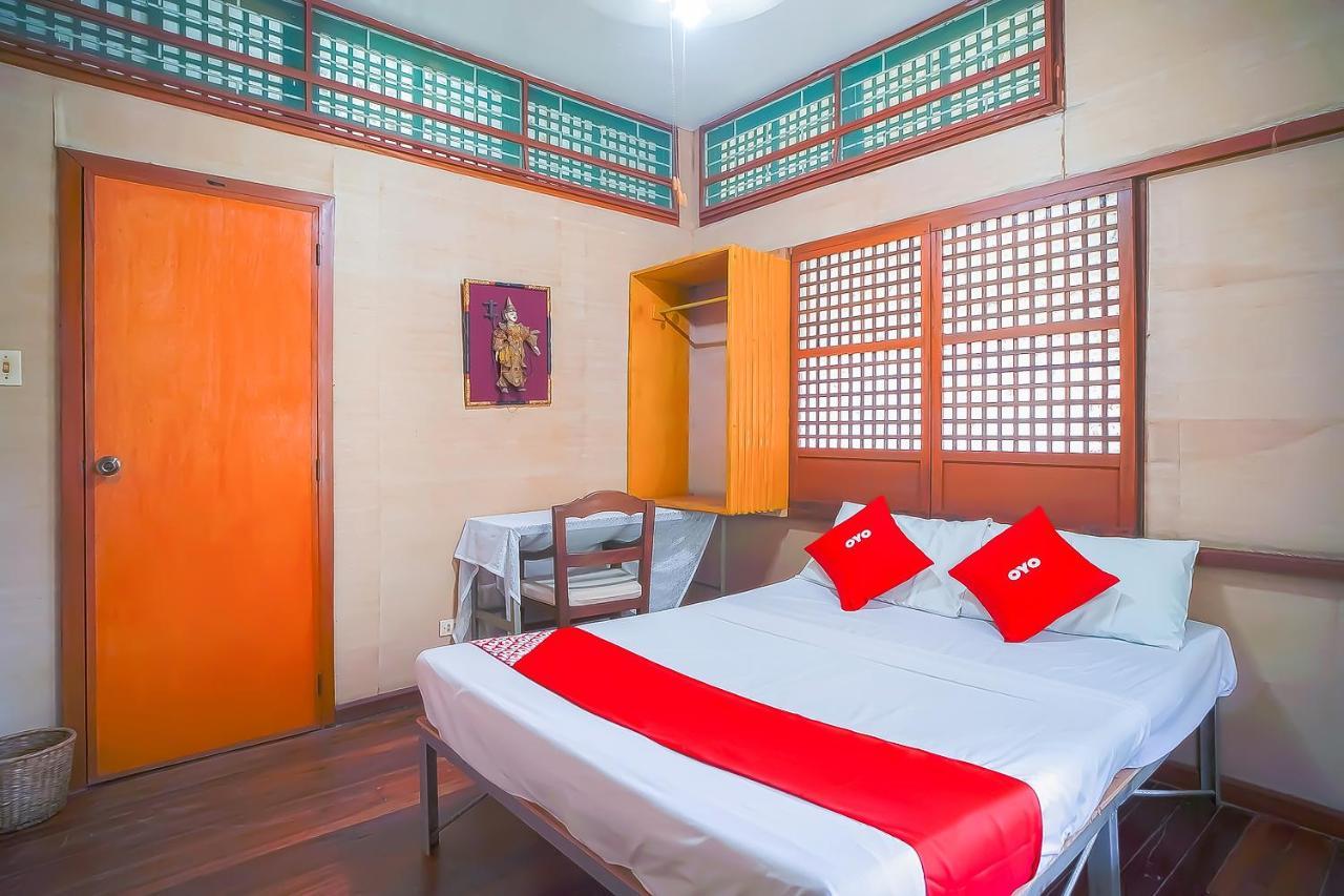 Oyo 775 Star Cove Bed And Breakfast Calaca Екстериор снимка