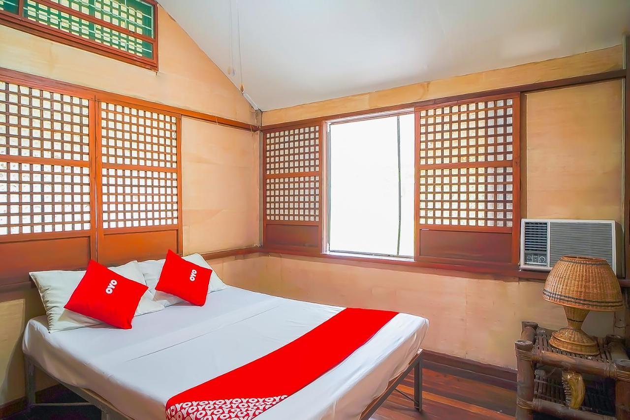 Oyo 775 Star Cove Bed And Breakfast Calaca Екстериор снимка