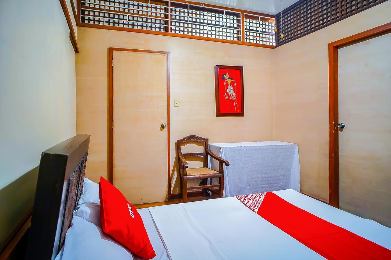 Oyo 775 Star Cove Bed And Breakfast Calaca Екстериор снимка